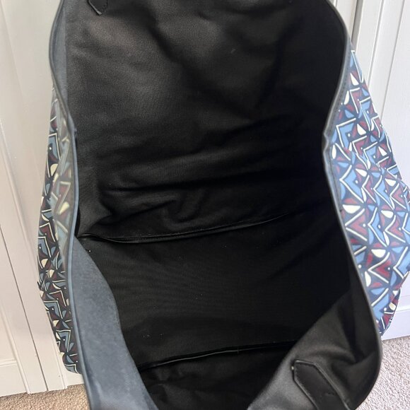 Stella & Dot Reversible Tote - Picture 3 of 7